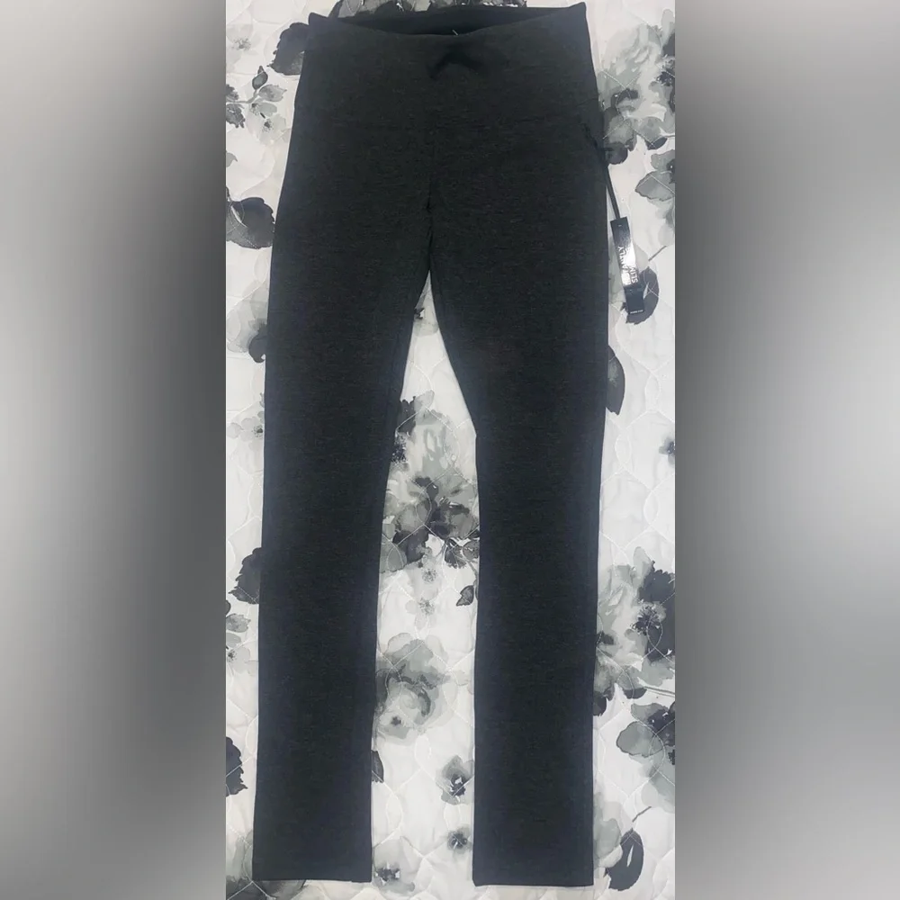 NWT WHBM Solution Ponte Leggings High Waist Grey - Picture 5 of 10